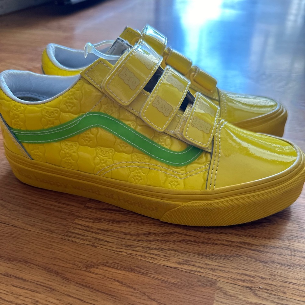 Vans Haribo colab size 3.5 men 5 women new